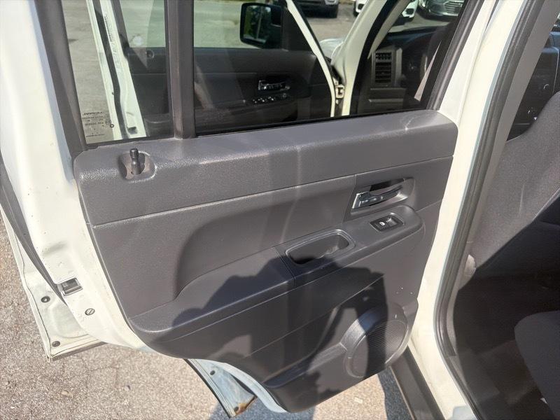 Jeep Liberty Sport 4WD 2010