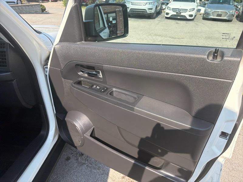 Jeep Liberty Sport 4WD 2010