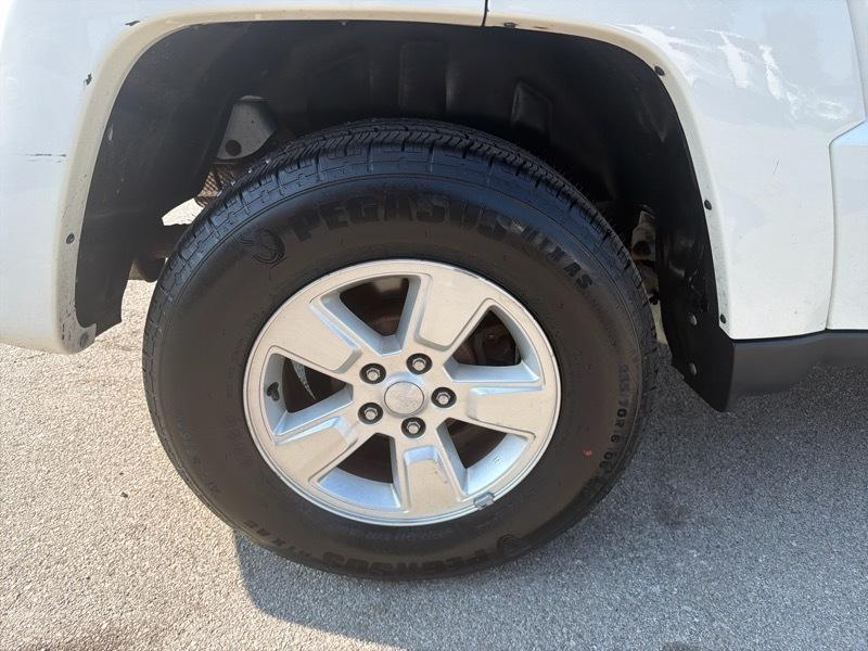 Jeep Liberty Sport 4WD 2010
