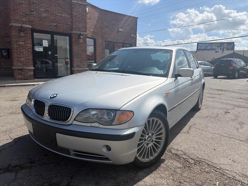 BMW 3-Series 330xi Sedan 2003