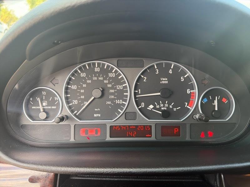BMW 3-Series 330xi Sedan 2003