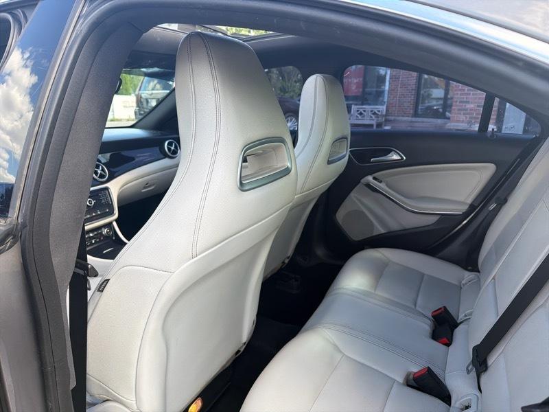 Mercedes-Benz CLA-Class CLA250 4MATIC 2016
