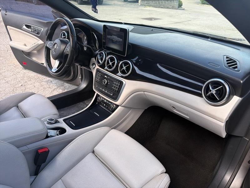 Mercedes-Benz CLA-Class CLA250 4MATIC 2016
