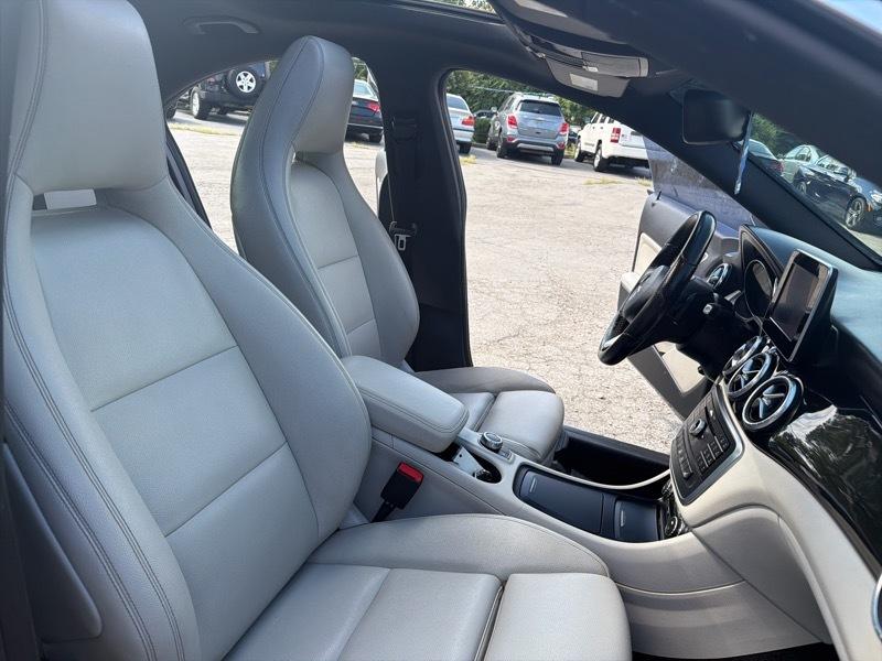 Mercedes-Benz CLA-Class CLA250 4MATIC 2016