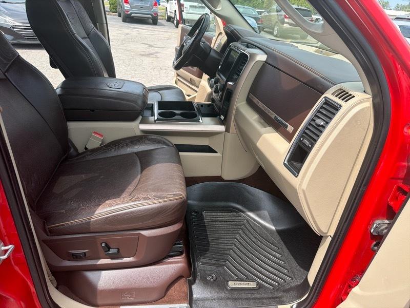 RAM 1500 Longhorn Crew Cab SWB 4WD 2015