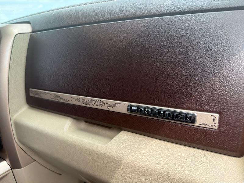 RAM 1500 Longhorn Crew Cab SWB 4WD 2015