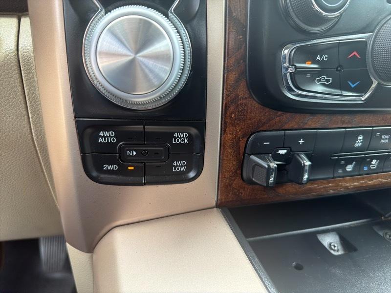 RAM 1500 Longhorn Crew Cab SWB 4WD 2015