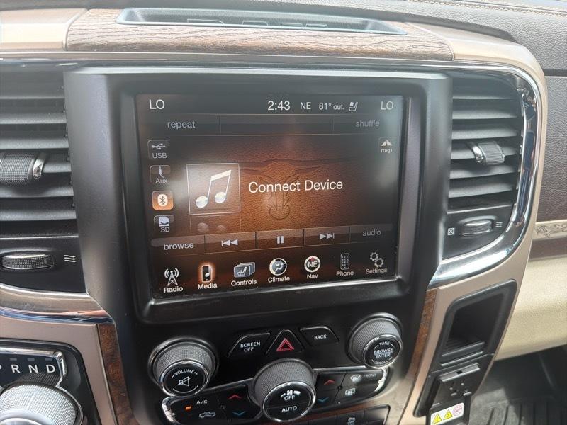 RAM 1500 Longhorn Crew Cab SWB 4WD 2015