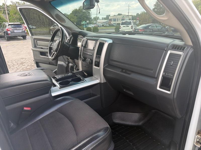 RAM 1500 Sport Quad Cab 4WD 2012