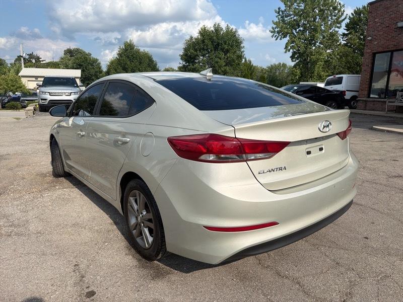 Hyundai Elantra Limited 2018