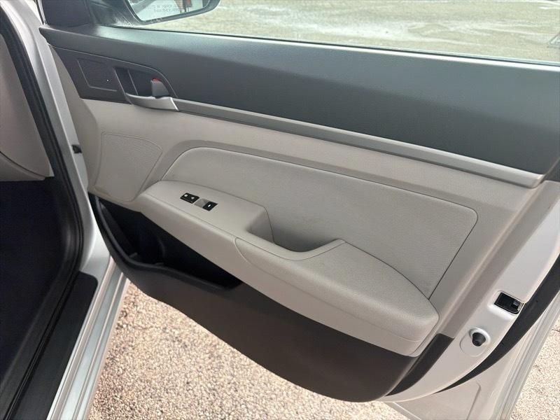 Hyundai Elantra Limited 2017