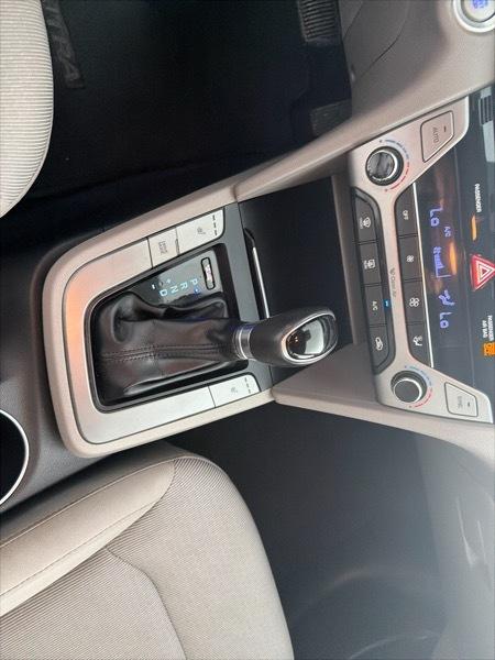 Hyundai Elantra Limited 2017