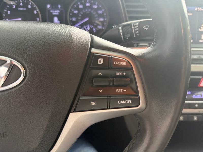 Hyundai Elantra Limited 2017