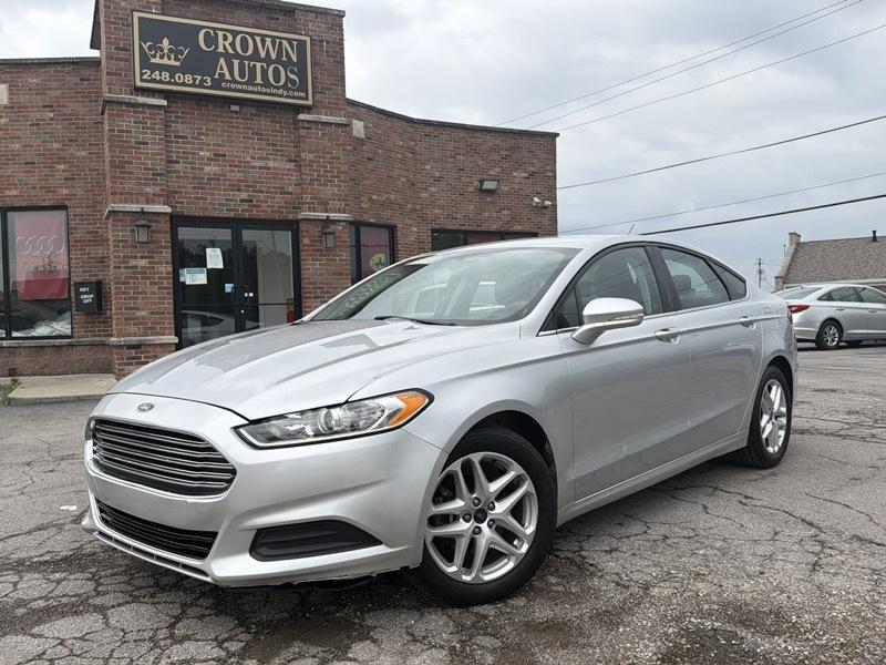 Ford Fusion SE 2016