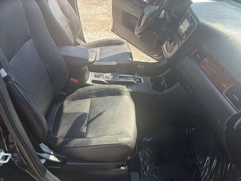 Mitsubishi Outlander SE S-AWC 2015