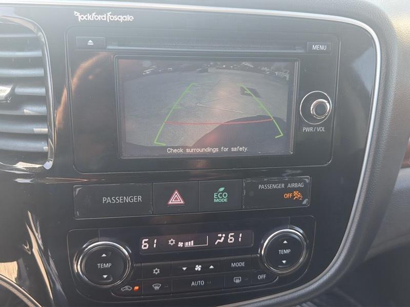 Mitsubishi Outlander SE S-AWC 2015