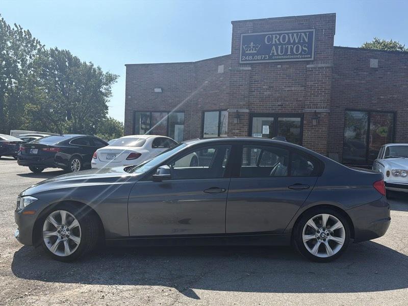 BMW 3-Series 320i Sedan 2014
