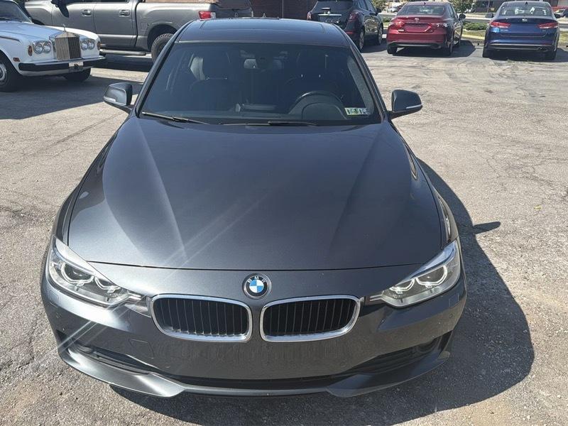 BMW 3-Series 320i Sedan 2014