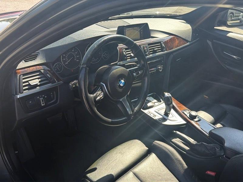 BMW 3-Series 320i Sedan 2014