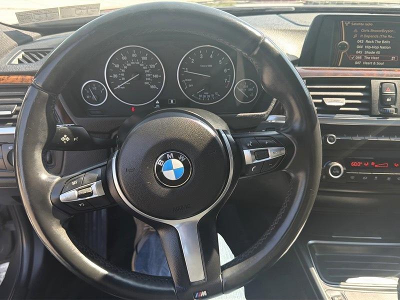 BMW 3-Series 320i Sedan 2014