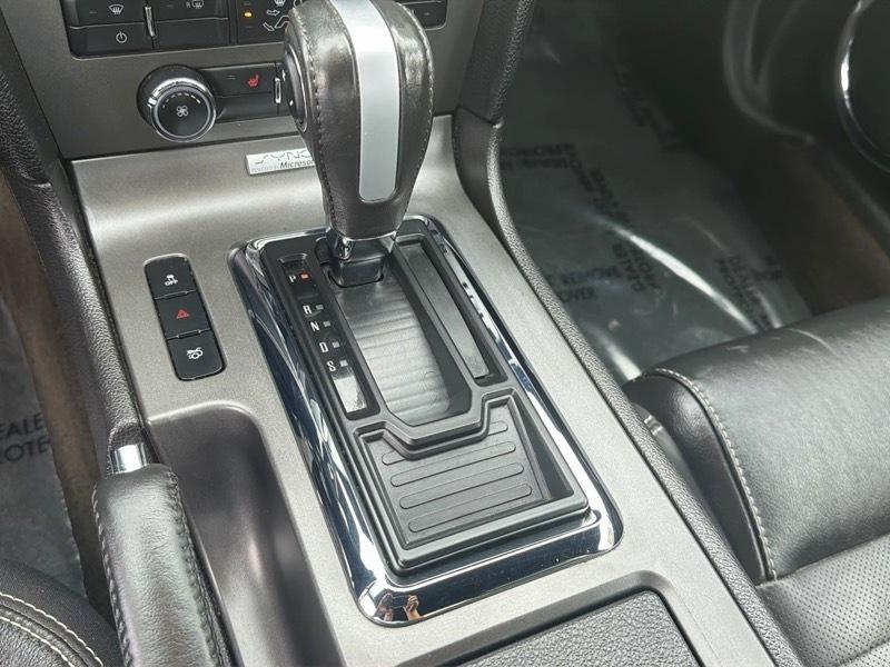 Ford Mustang V6 Coupe 2013