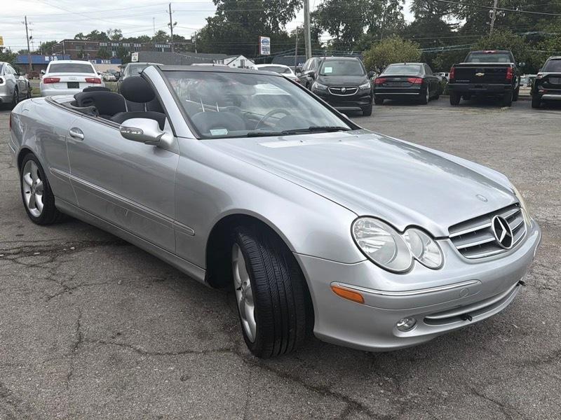 Mercedes-Benz CLK-Class CLK320 Cabriolet 2005