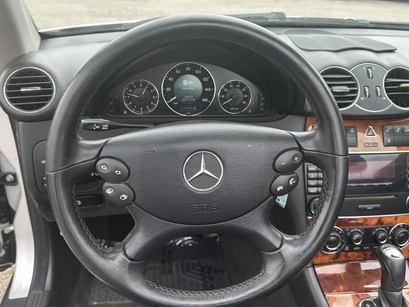Mercedes-Benz CLK-Class CLK320 Cabriolet 2005