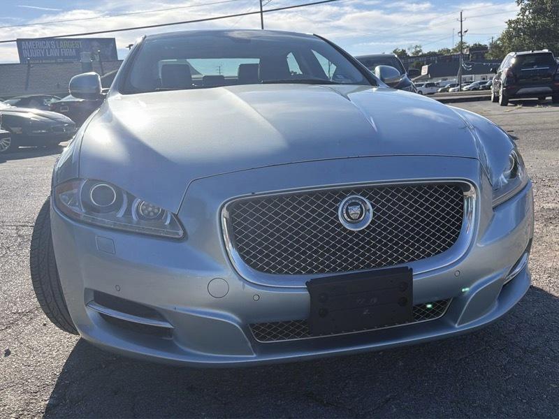 Jaguar XJ-Series XJL Portfolio 2013