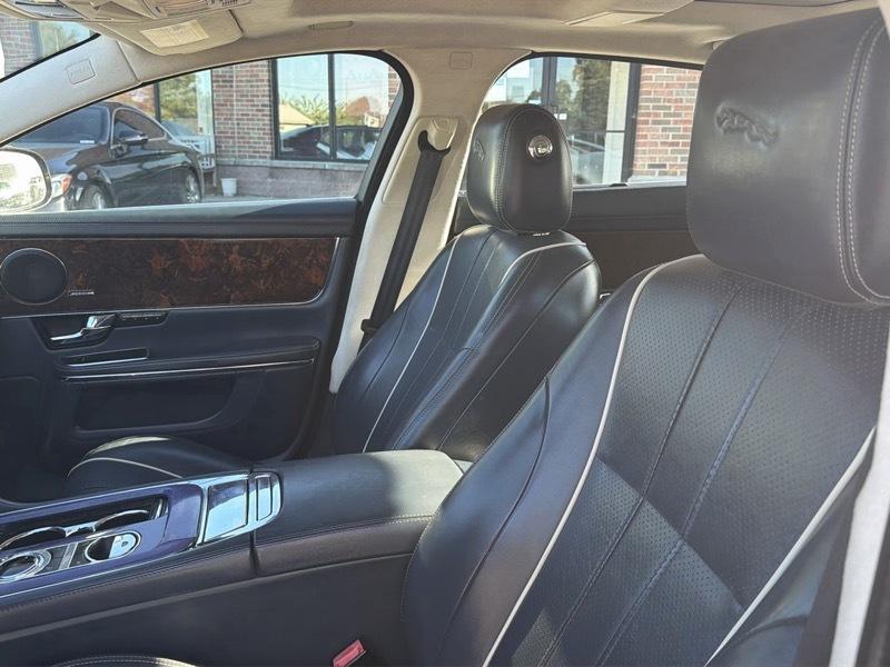 Jaguar XJ-Series XJL Portfolio 2013