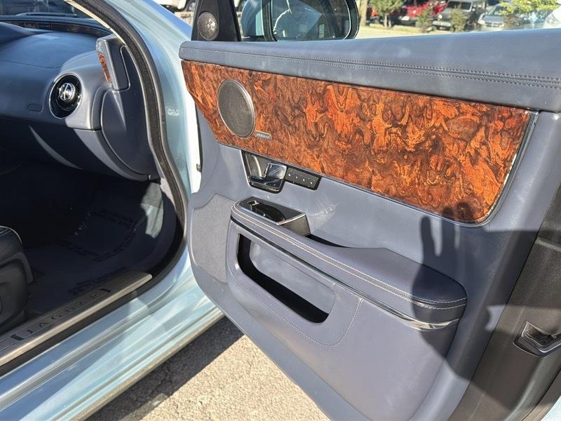 Jaguar XJ-Series XJL Portfolio 2013