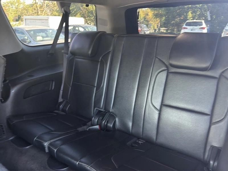 GMC Yukon XL SLT 1/2 Ton 4WD 2015