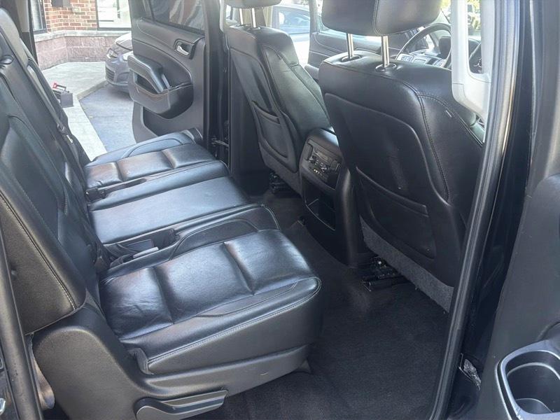 GMC Yukon XL SLT 1/2 Ton 4WD 2015