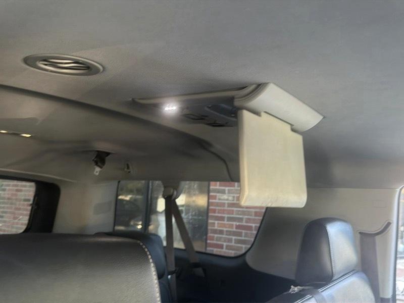 GMC Yukon XL SLT 1/2 Ton 4WD 2015
