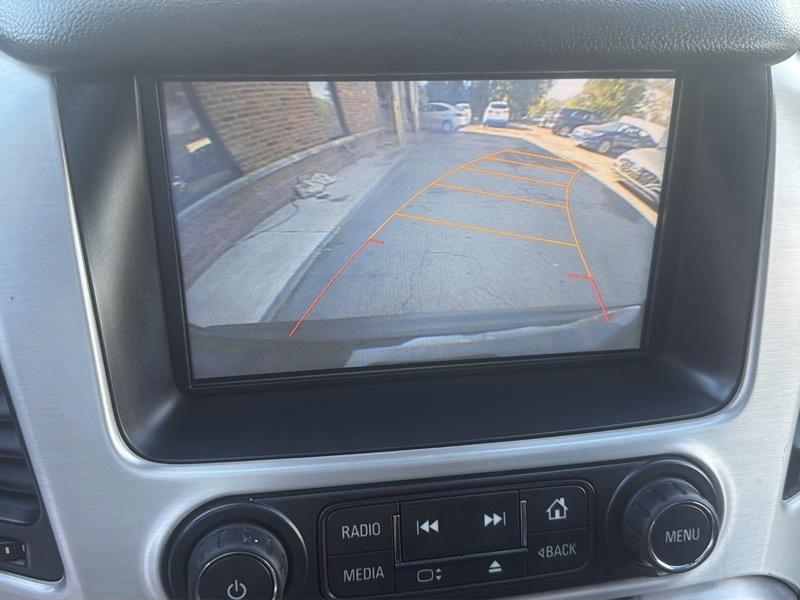 GMC Yukon XL SLT 1/2 Ton 4WD 2015