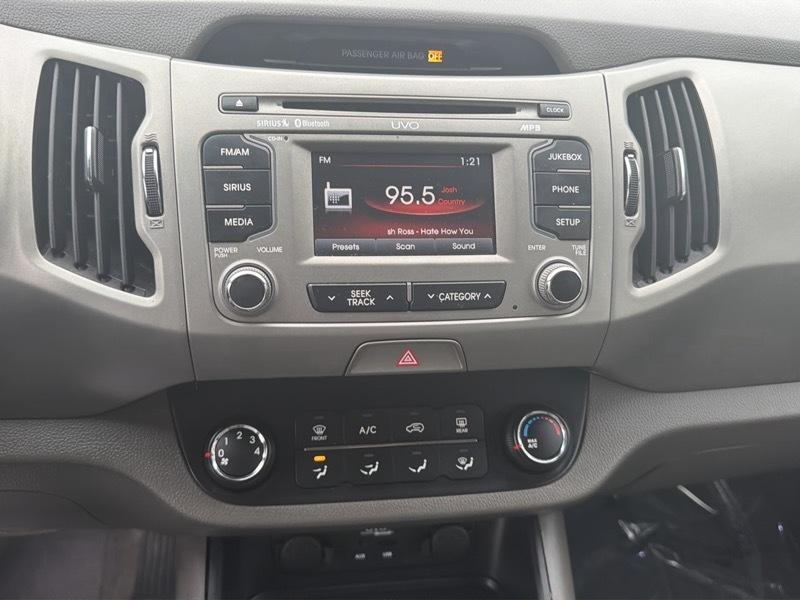 Kia Sportage LX AWD 2013