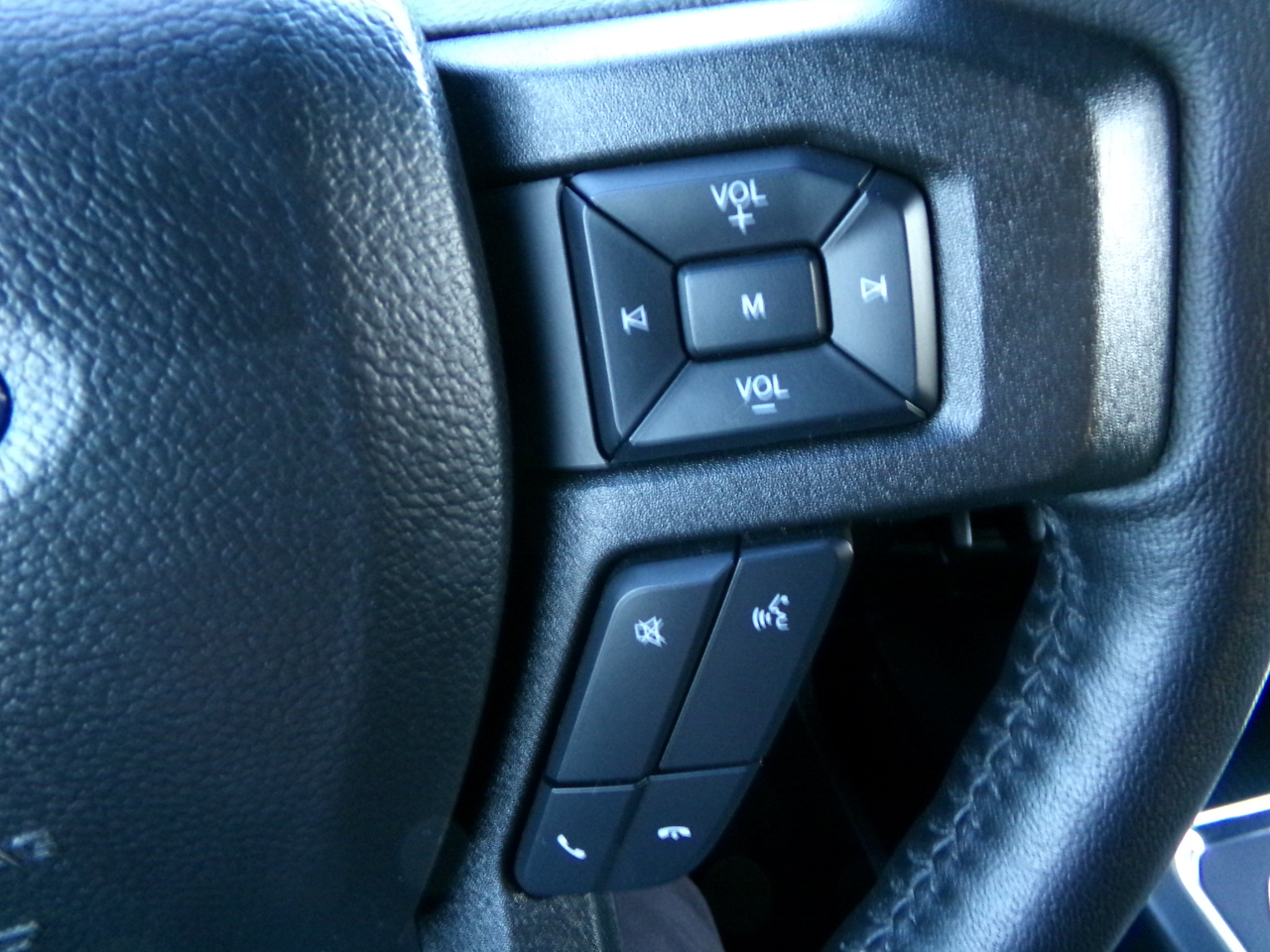 Ford Expedition XL 4WD 2021