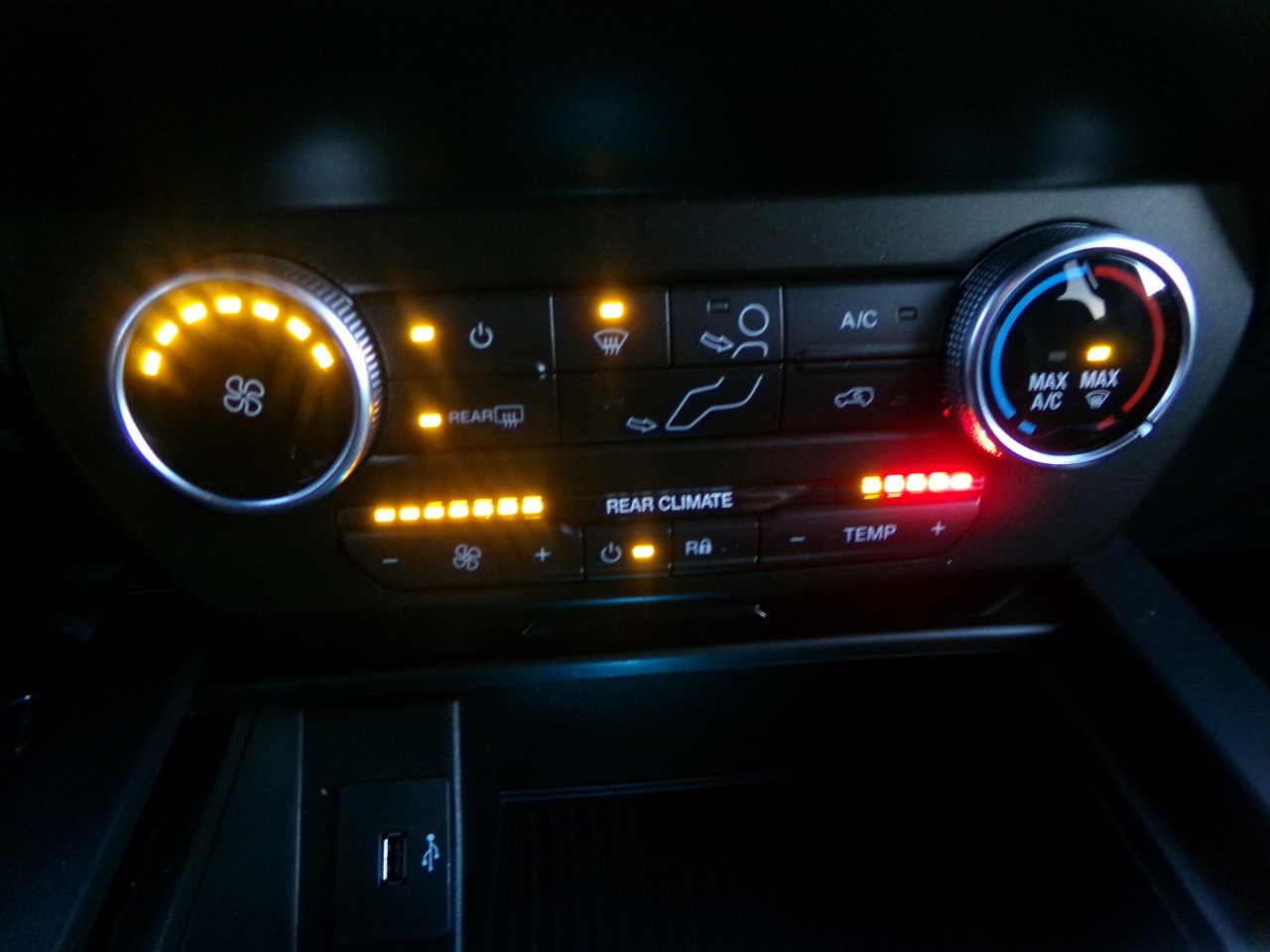 Ford Expedition XL 4WD 2021