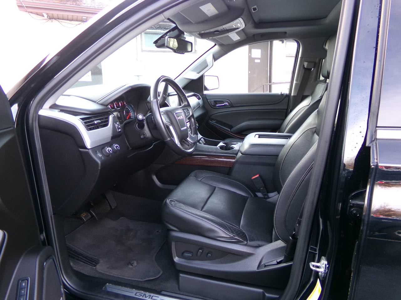 GMC Yukon SLT 4WD 2020