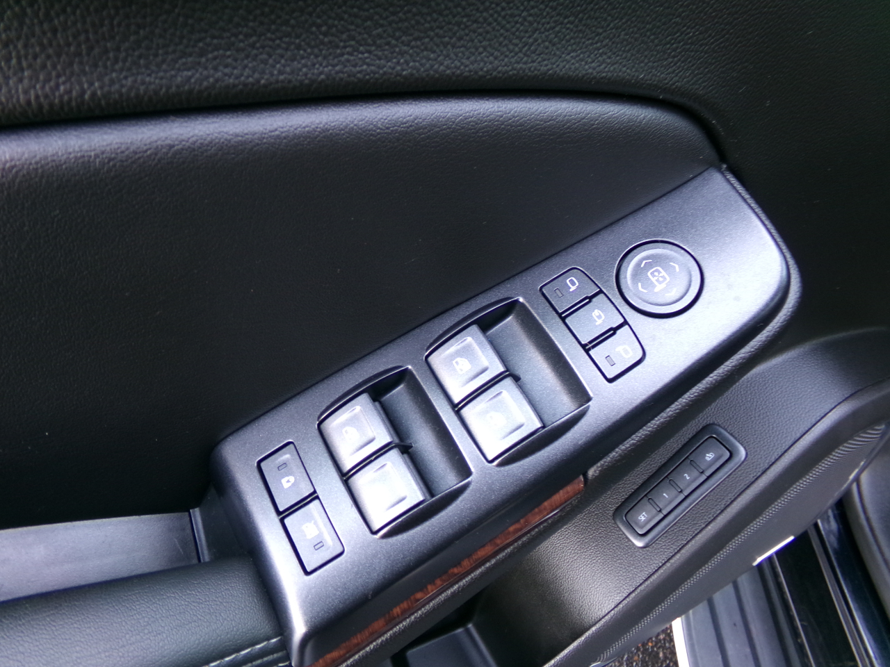 GMC Yukon SLT 4WD 2020