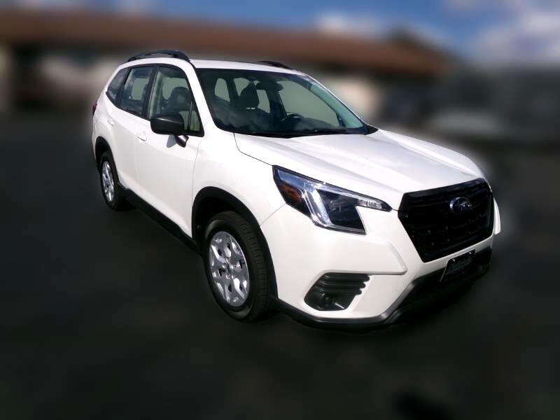 2023 Subaru Forester Base's photo