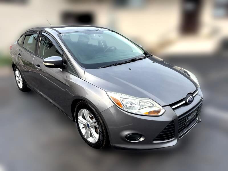 2014 Ford Focus SE Sedan