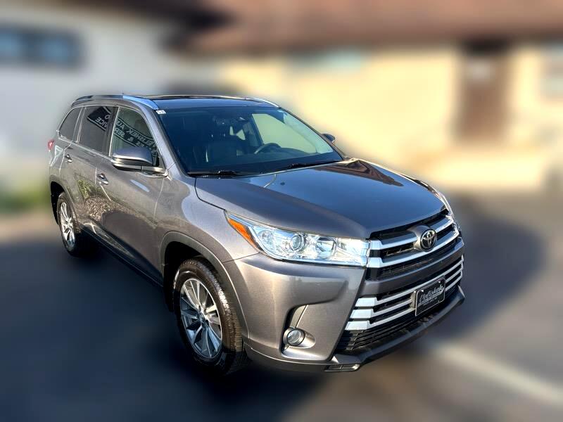 2019 Toyota Highlander XLE AWD V6