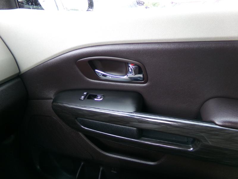 Kia Sedona SX-L FWD 2016 Kia Sedona SX-L FWD 2016