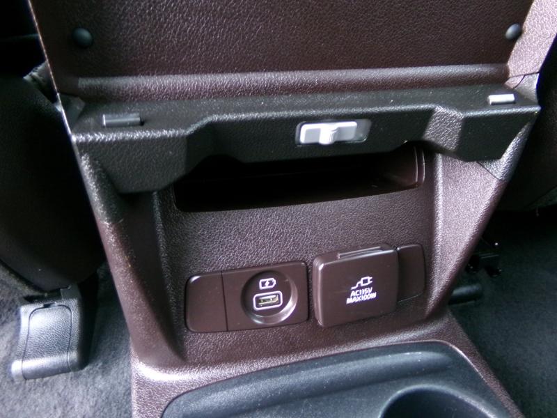 Kia Sedona SX-L FWD 2016 Kia Sedona SX-L FWD 2016