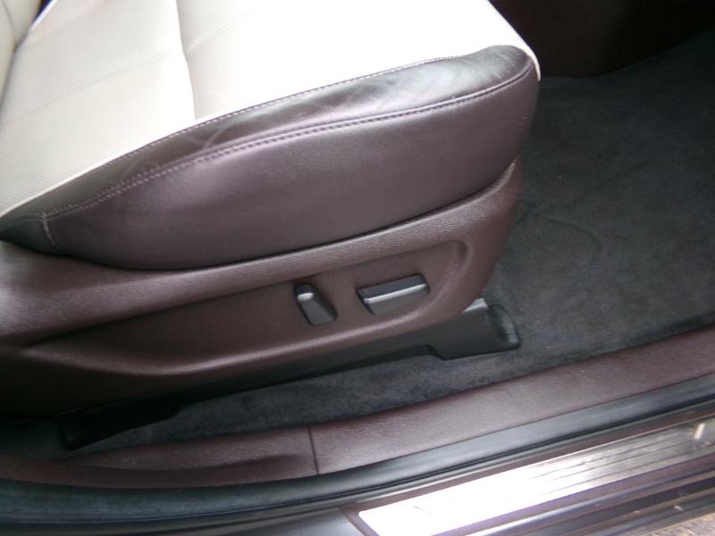 Kia Sedona SX-L FWD 2016 Kia Sedona SX-L FWD 2016