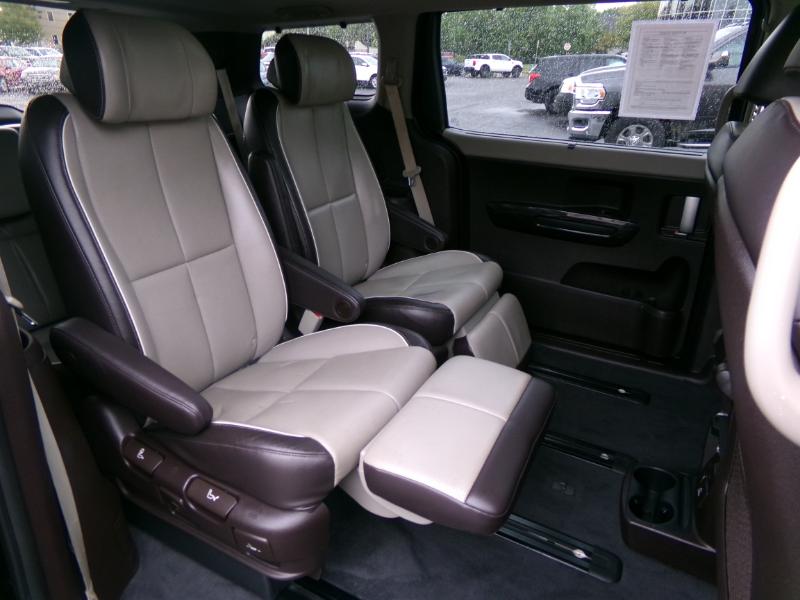 Kia Sedona SX-L FWD 2016 Kia Sedona SX-L FWD 2016