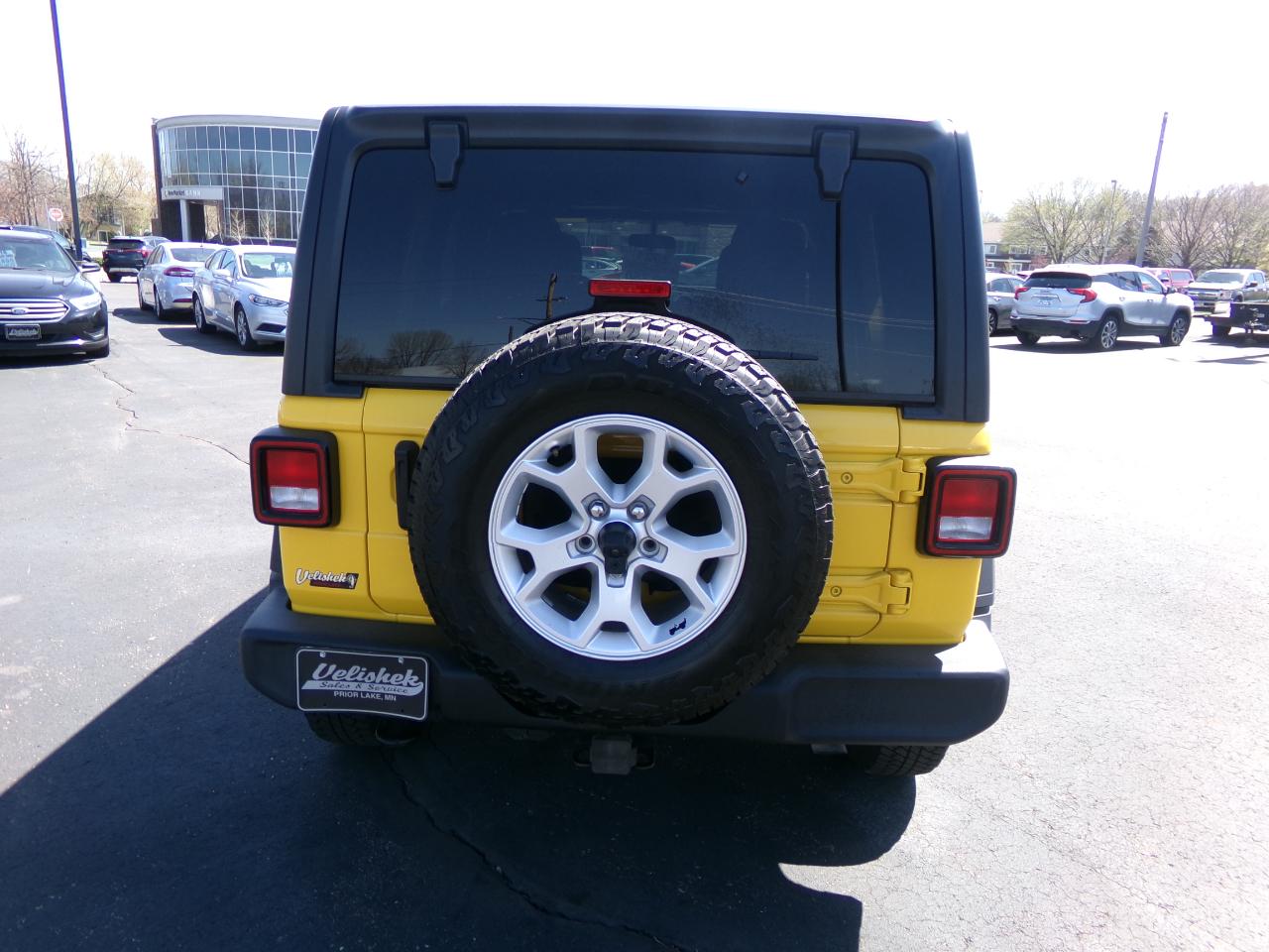 Jeep Wrangler Unlimited Sport 2021