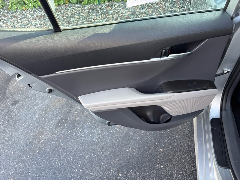 Toyota Camry Hybrid LE 2023 Toyota Camry Hybrid LE 2023