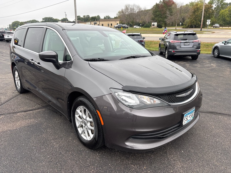 2017 Chrysler Pacifica Touring