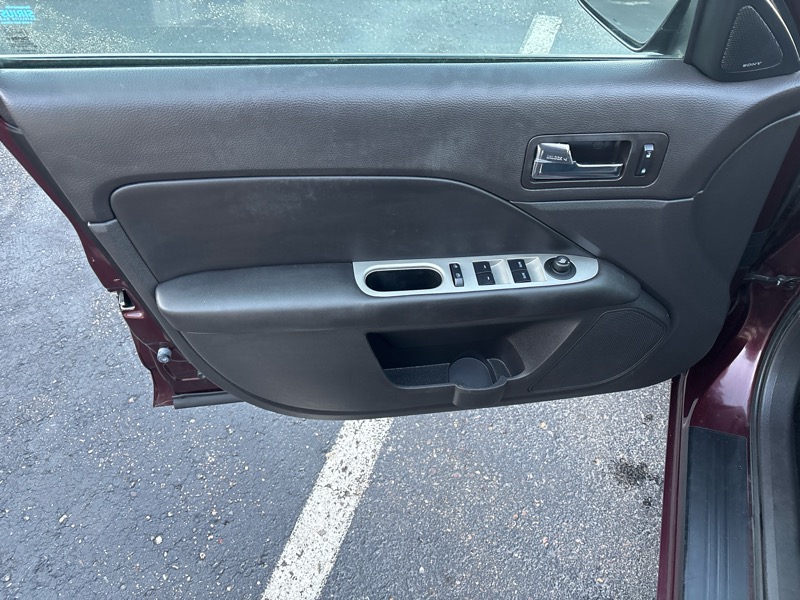 Ford Fusion I4 SEL 2011 Ford Fusion I4 SEL 2011